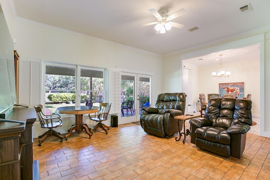 Image 20 of property listing at 5301 Beverly Drive, San Angelo, TX 76904