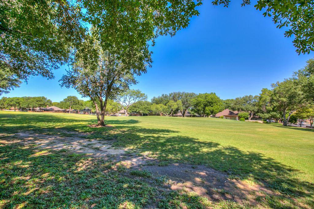 Image 46 of property listing at 5301 Beverly Drive, San Angelo, TX 76904