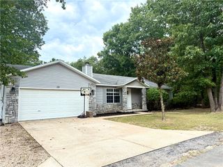 28 Wigtown Lane, Bella Vista, AR 72715