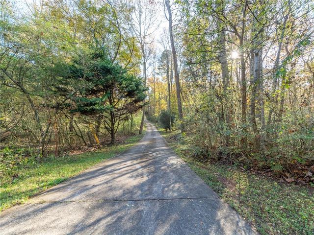 479 Bradshaw Lane, Canton, GA 30115