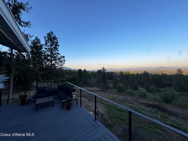 10320 N PAYMENT PEAK RD, Hauser, ID 83854