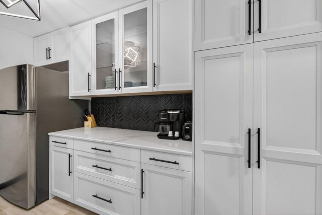 2911 Marina Drive, Middleton, WI 53562