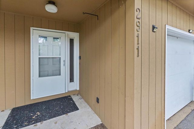 2911 Marina Drive, Middleton, WI 53562