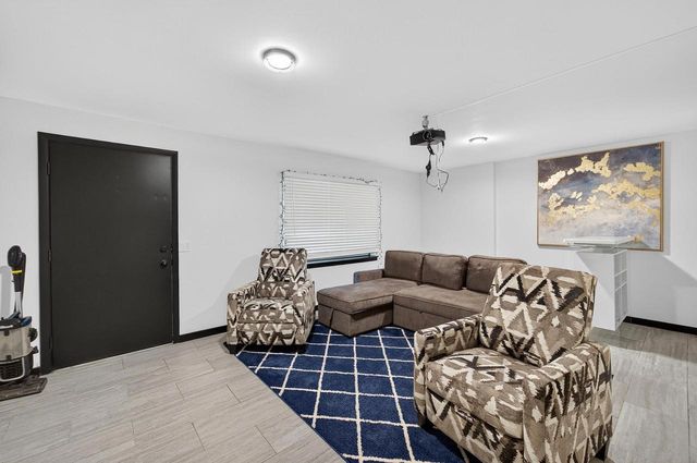 2911 Marina Drive, Middleton, WI 53562