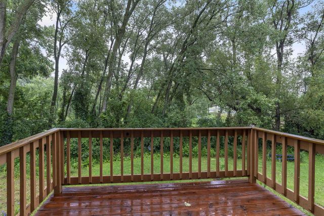 2911 Marina Drive, Middleton, WI 53562
