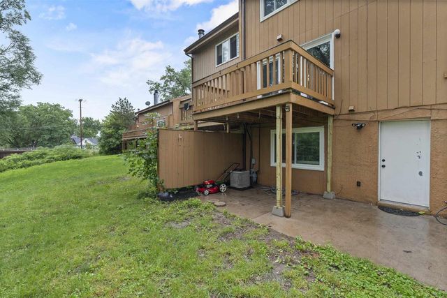 2911 Marina Drive, Middleton, WI 53562