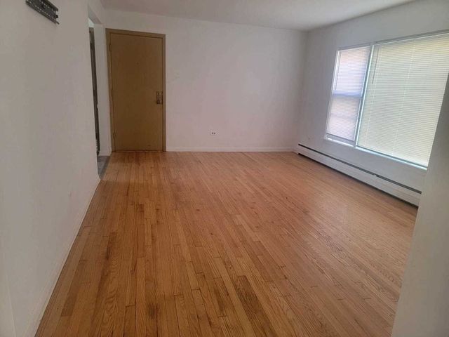 1730 N 1st Avenue 1D, Melrose Park, IL 60160