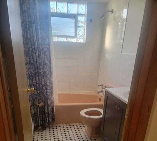 1730 N 1st Avenue 1D, Melrose Park, IL 60160