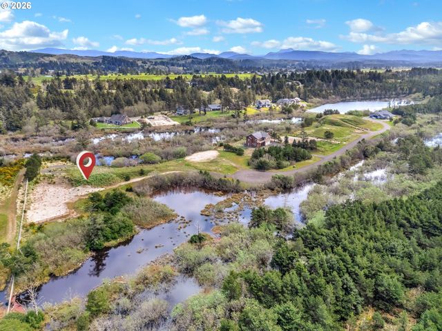 Pacific Bellevue Ln 7, Warrenton, OR 97146