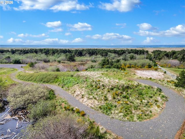 Pacific Bellevue Ln 7, Warrenton, OR 97146