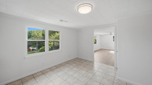 11635 Hixson Pike, Soddy Daisy, TN 37379