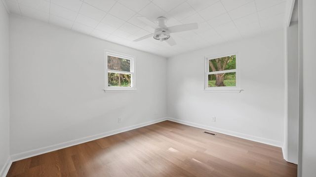 11635 Hixson Pike, Soddy Daisy, TN 37379