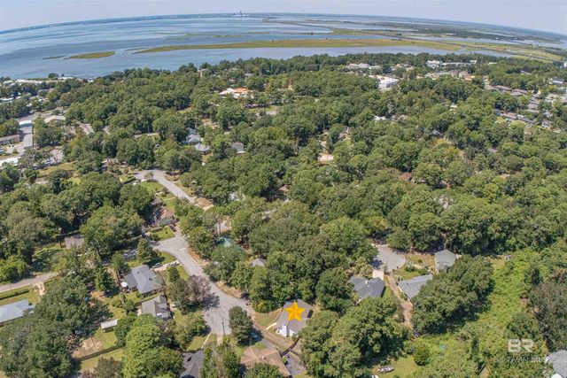 105 Jean Circle, Daphne, AL 36526