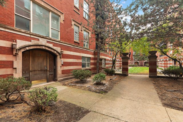 5150 S King Drive 2A, Chicago, IL 60615