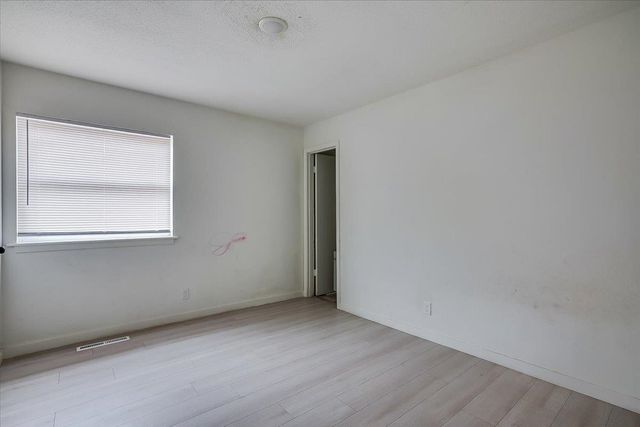 1507 E Berkeley, Wichita, KS 67216