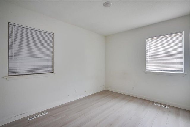 1507 E Berkeley, Wichita, KS 67216