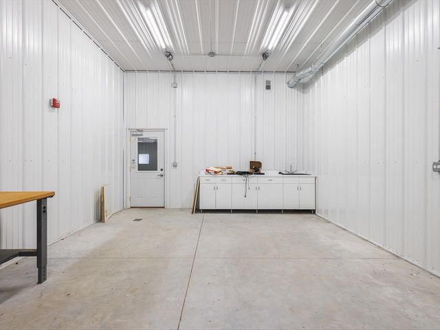 11635 Wange Road, Capron, IL 61012