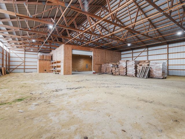 11635 Wange Road, Capron, IL 61012