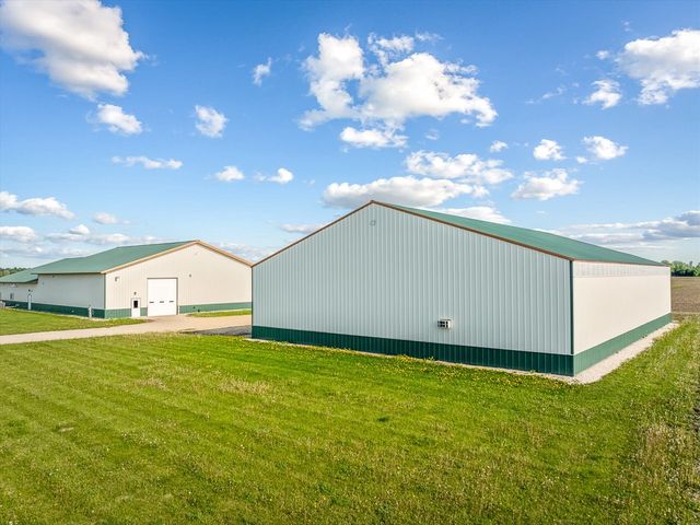 11635 Wange Road, Capron, IL 61012