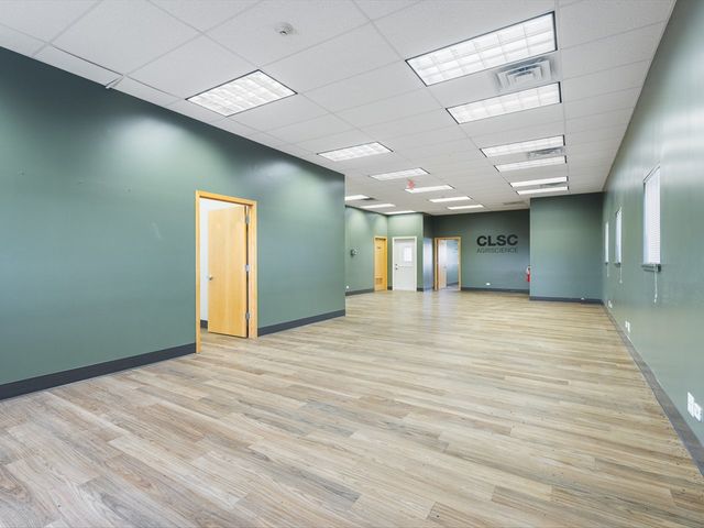 11635 Wange Road, Capron, IL 61012