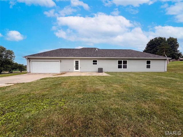 2357 Bastean Road, Wentzville, MO 63385