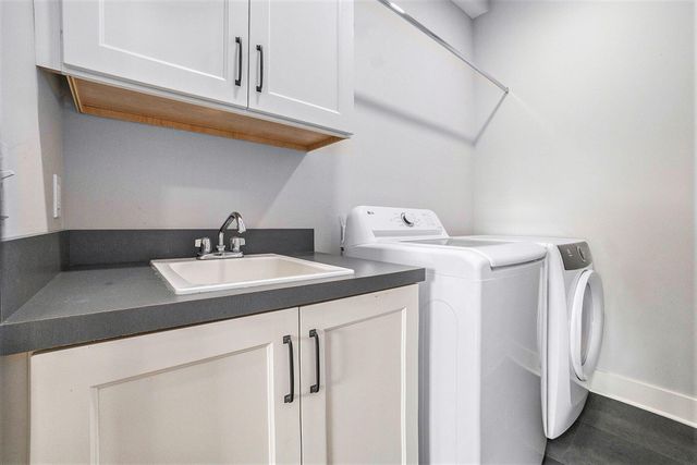 8138 Boardwalk Drive Sw, Byron Twp, MI 49315