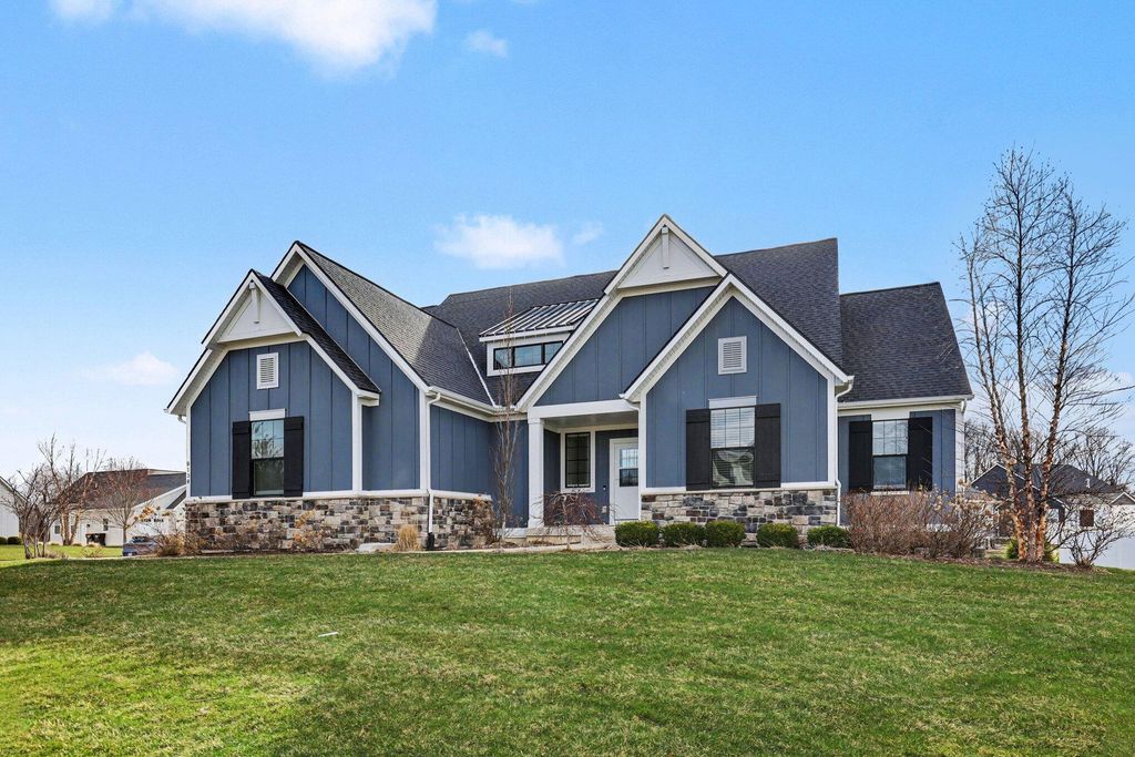 8138 Boardwalk Drive Sw, Byron Twp, MI 49315