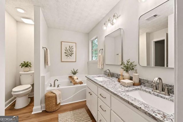 247 Pebble Creek Drive, Mcdonough, GA 30253
