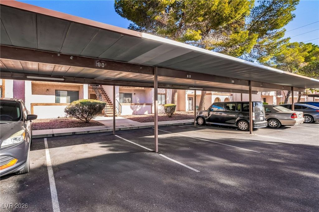 Image 36 of property listing at 5264 Child Court 90, Las Vegas, NV 89103