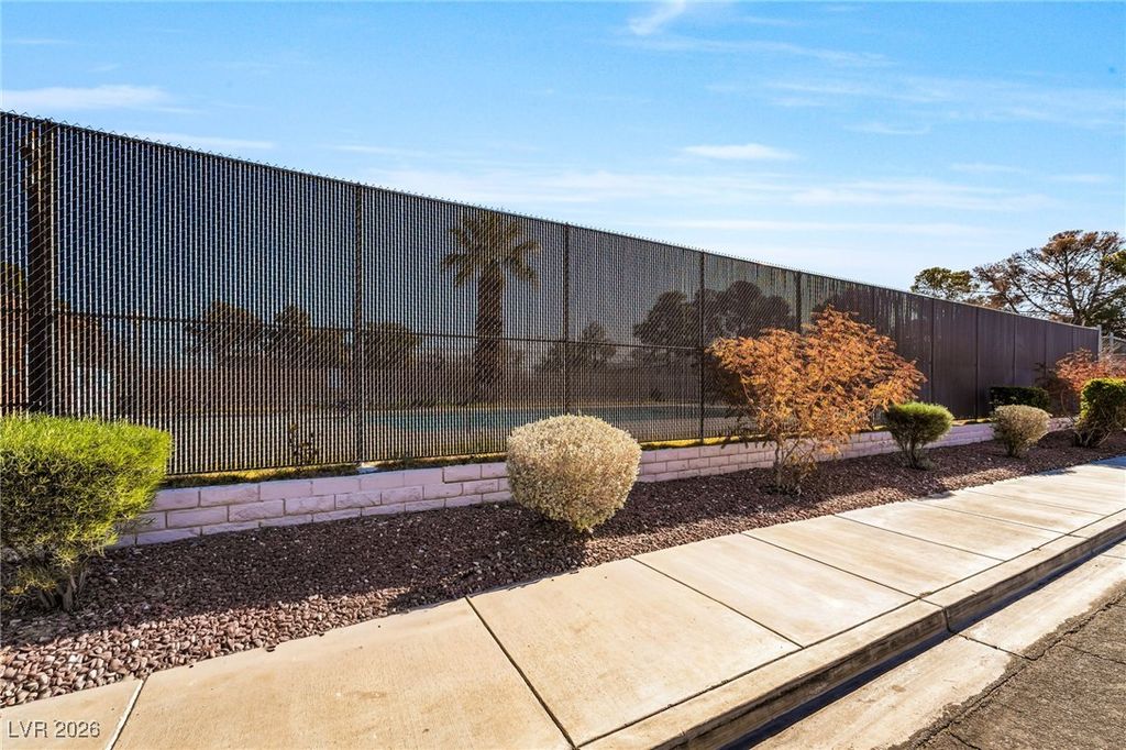 Image 37 of property listing at 5264 Child Court 90, Las Vegas, NV 89103