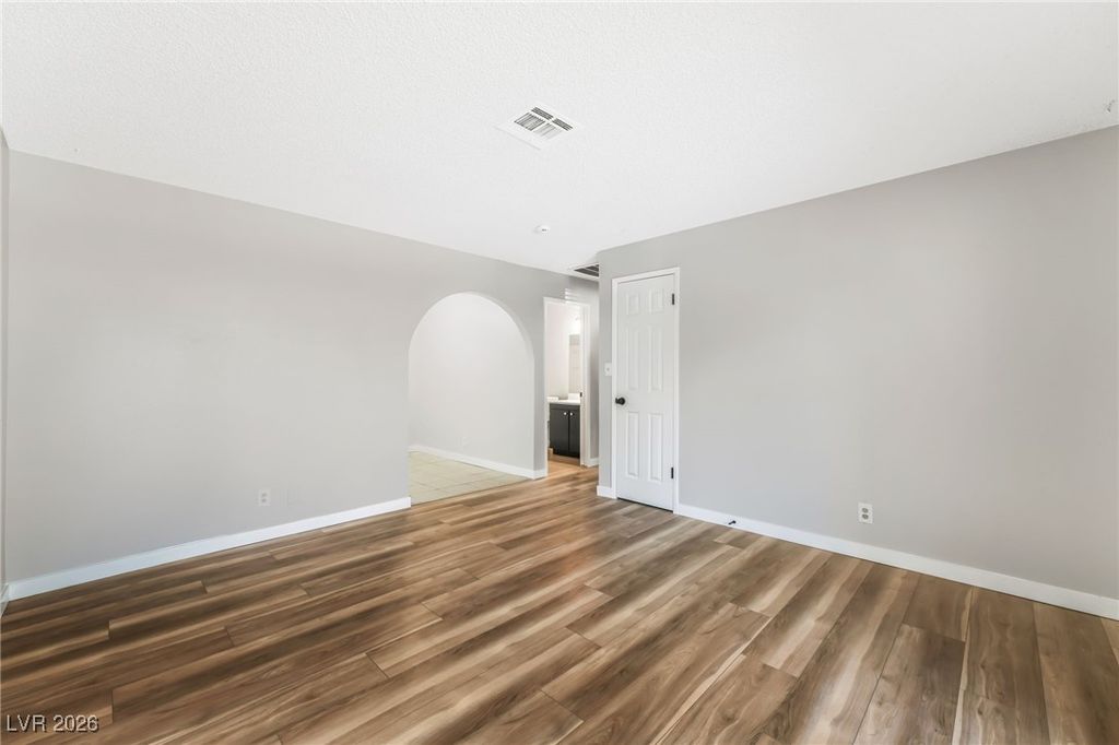 Image 7 of property listing at 5264 Child Court 90, Las Vegas, NV 89103