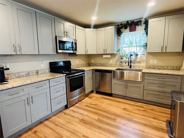 2840 Oakdale, Dallas, TX 75215