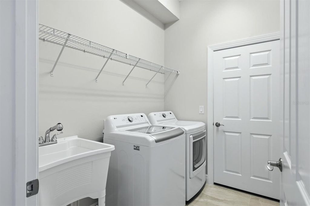 Image 16 of property listing at 5109 TIDEWATER PRESERVE BLVD, Bradenton, FL 34208