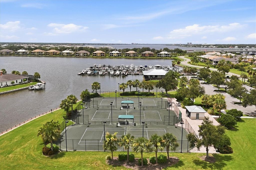 Image 55 of property listing at 5109 TIDEWATER PRESERVE BLVD, Bradenton, FL 34208