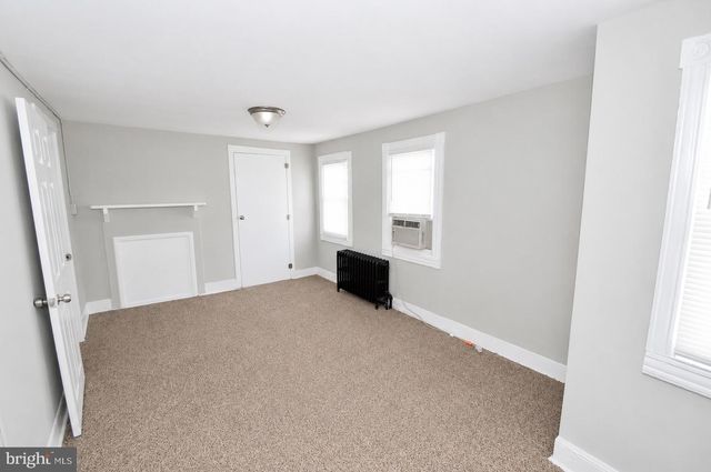 209 YORK ST, Burlington, NJ 08016