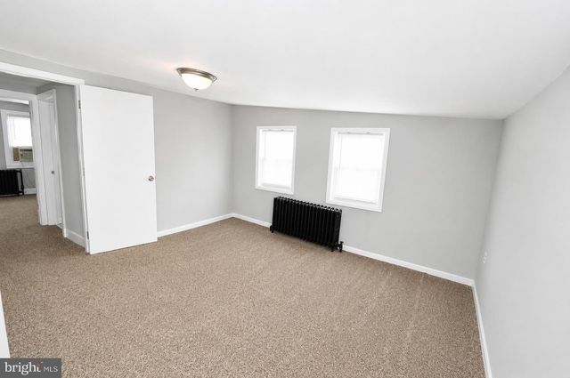 209 YORK ST, Burlington, NJ 08016