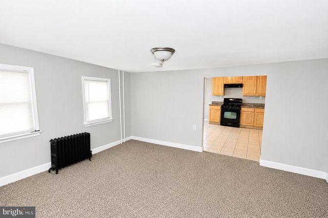 209 YORK ST, Burlington, NJ 08016