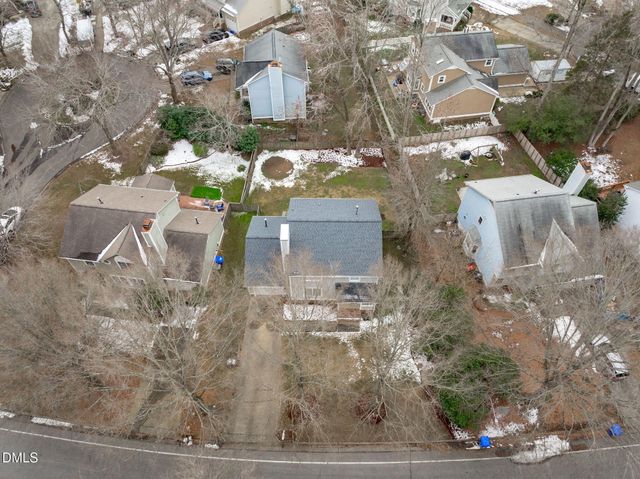 2003 Pathway Drive, Chapel Hill, NC 27516