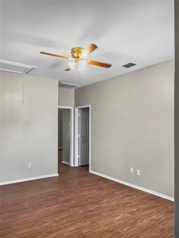 213 Long Prairie Drive, Forney, TX 75126