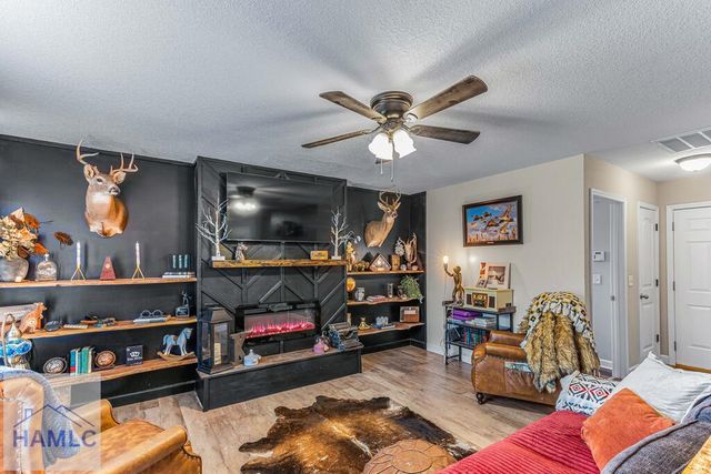 247 Manchester Court, Midway, GA 31320