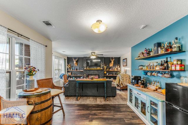 247 Manchester Court, Midway, GA 31320
