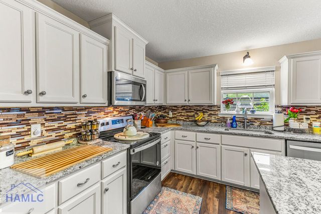 247 Manchester Court, Midway, GA 31320