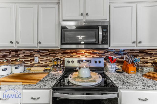 247 Manchester Court, Midway, GA 31320