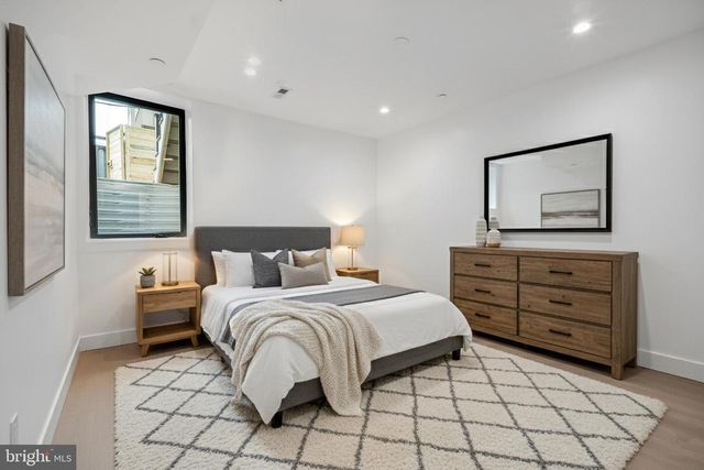 2368 E NORRIS ST, Philadelphia, PA 19125