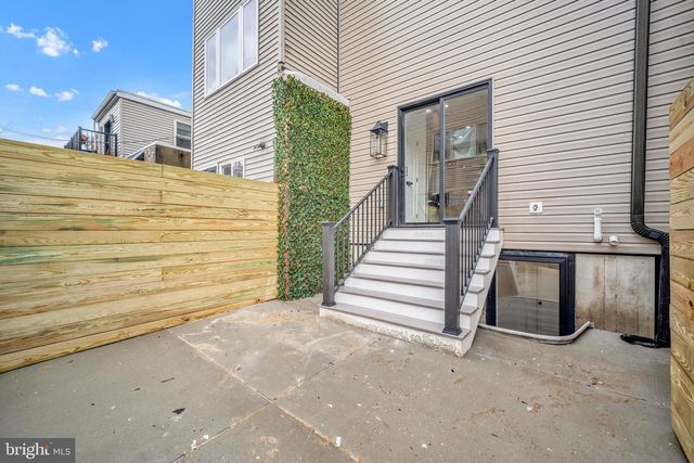 2368 E NORRIS ST, Philadelphia, PA 19125