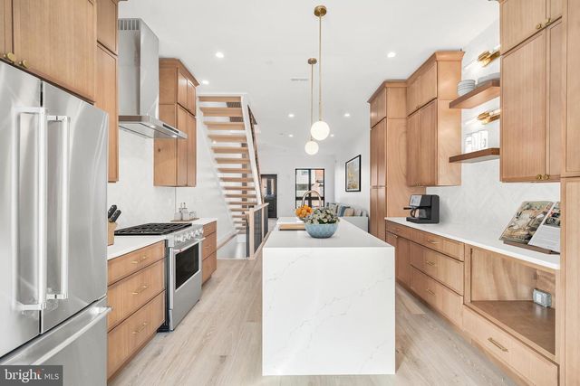 2368 E NORRIS ST, Philadelphia, PA 19125