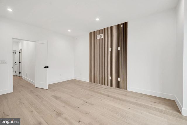 2368 E NORRIS ST, Philadelphia, PA 19125