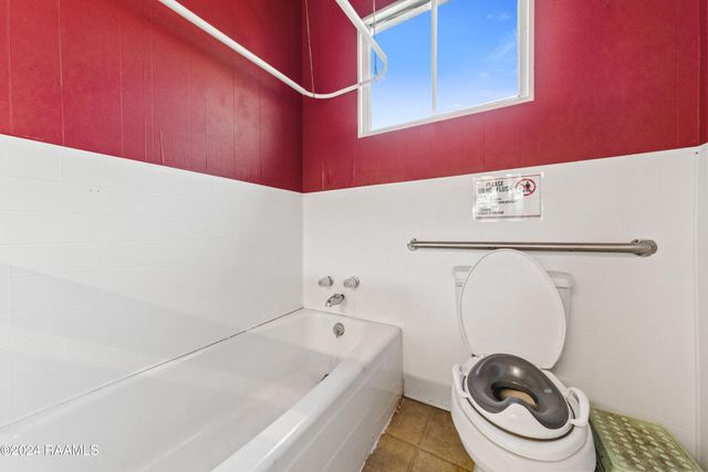 511 S Union Street, Opelousas, LA 70570