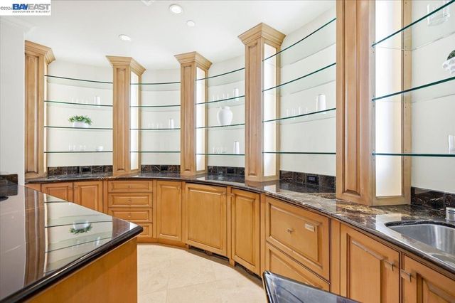 13388 Surrey Ln, Saratoga, CA 95070