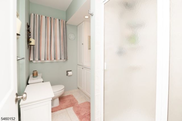 5 N Main St, Boonton Twp., NJ 07005